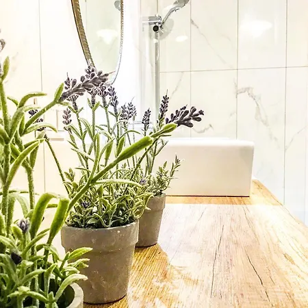 דירה Two Towers Apartament